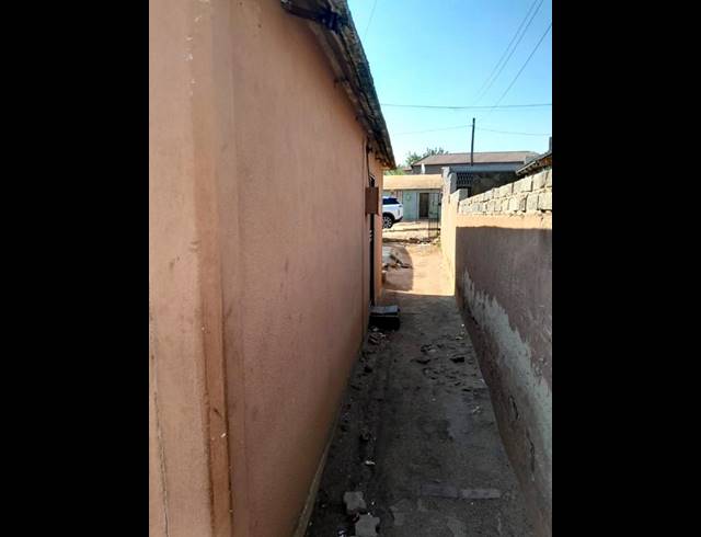 0 BEDROOM HOUSE FOR SALE IN JABAVU